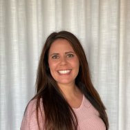 Amye Perez Headshot