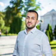 Nariman Ustaiev Headshot