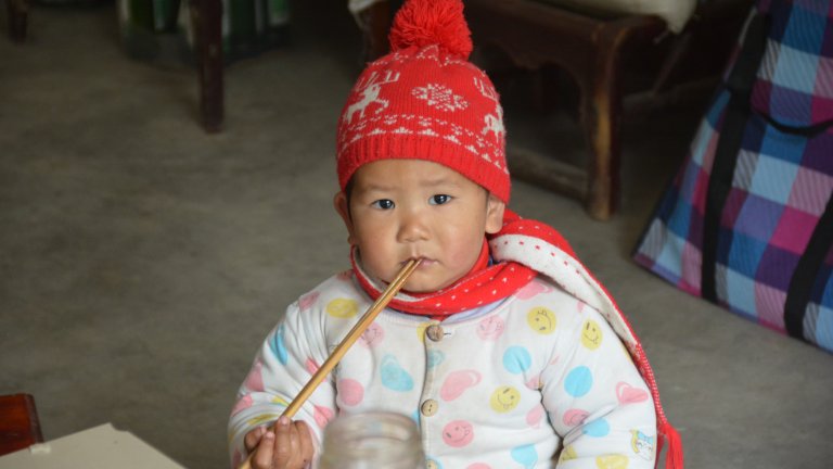 baby with chopsticks