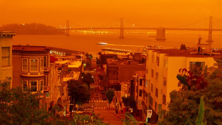 Orange smokey skies over San Francisco