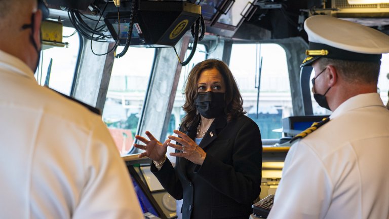 SINGAPORE (Aug. 23, 2021) Vice President Kamala Harris visits combat ship USS Tulsa, part of a deployment in the U.S. 7th Fleet area of operation in support of a free and open Indo-Pacific region.