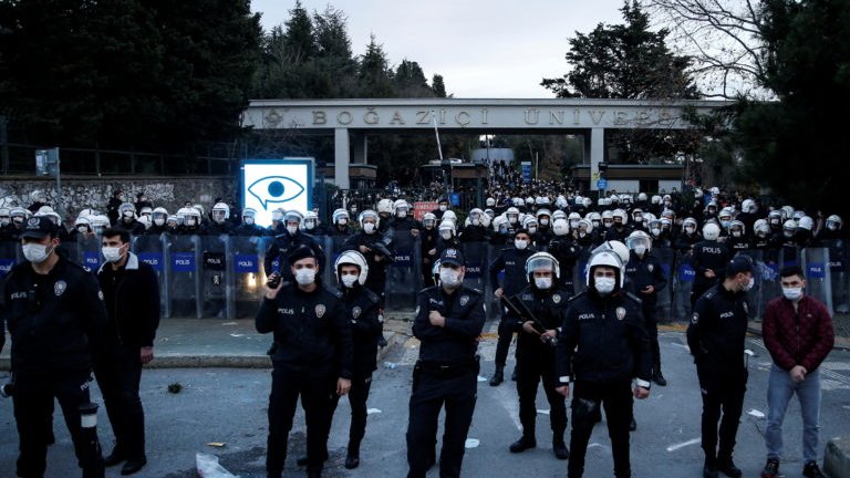 Turkish riot police block the main gate of Boğaziçi University during protests against President Erdogan’s appointment of a new rector. Istanbul, January 4, 2021.
