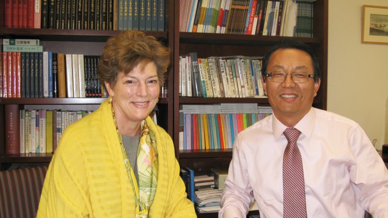 Ambassador Kathleen Stephens pictured with Shorenstein APARC Director Gi-Wook Shin. stephens shin photo 2