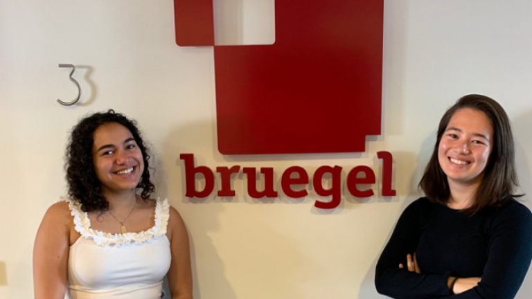 Students at Breugel