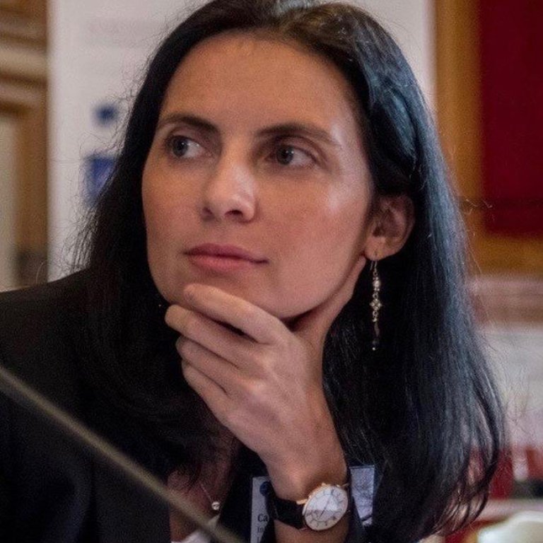 caroline-baylon.jpg