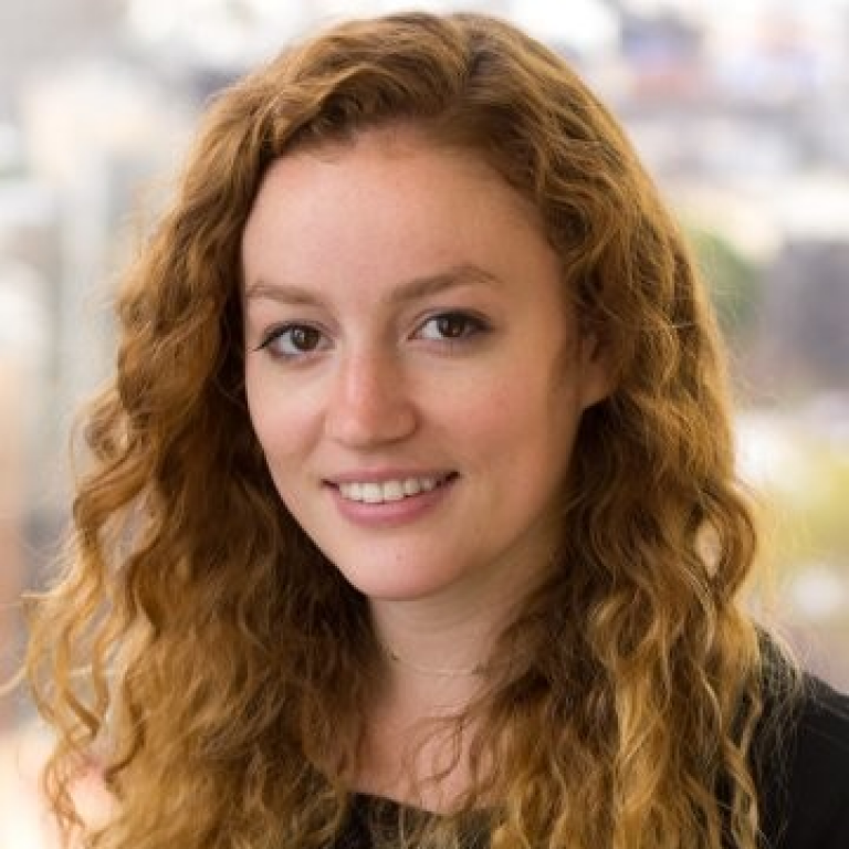 Adriana Stephan Headshot