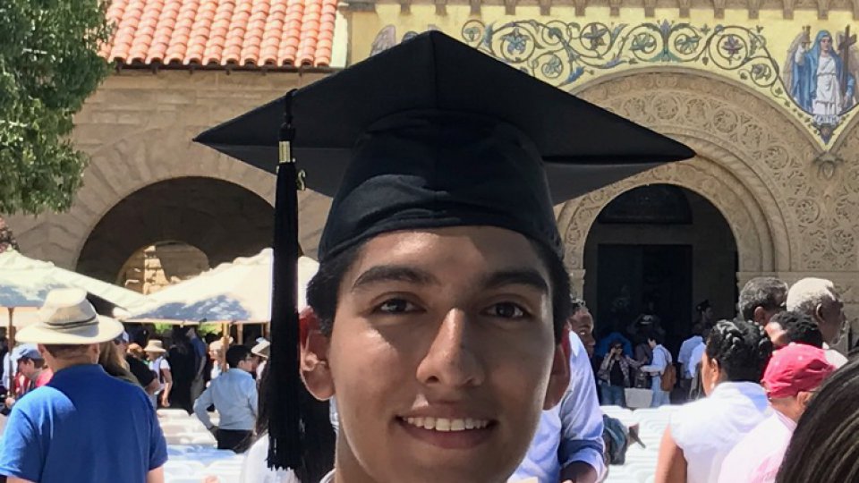 Sergio Rebeles, '17 Sergio Rebeles, '17