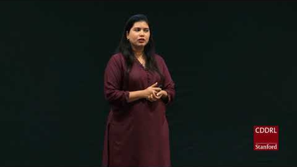 ElsaMarie D’Silva (India, '17)