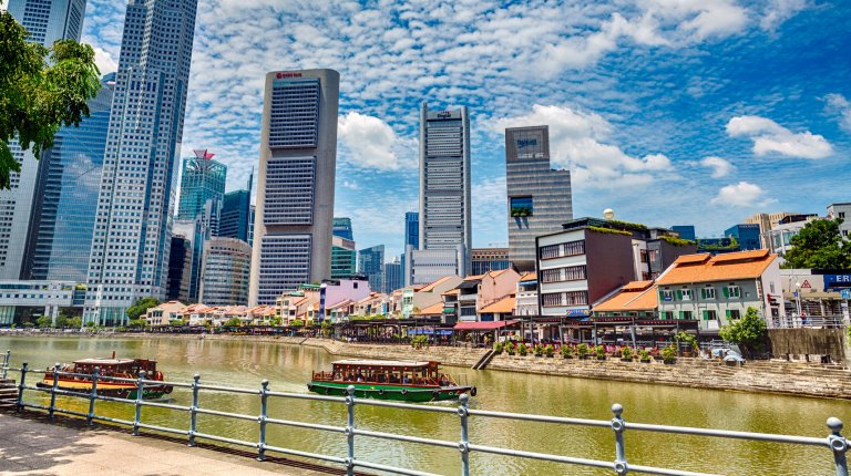 View of the Singapore River and Boat Quay with the Singapore skyline