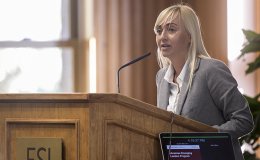 sasha ustinova cropped