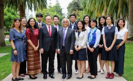 High school student honorees with Japanese Consul General at Stanford Japan Day