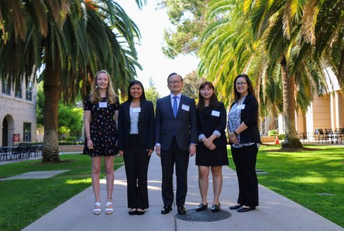 High school student honorees of SPICE's online course on Japan