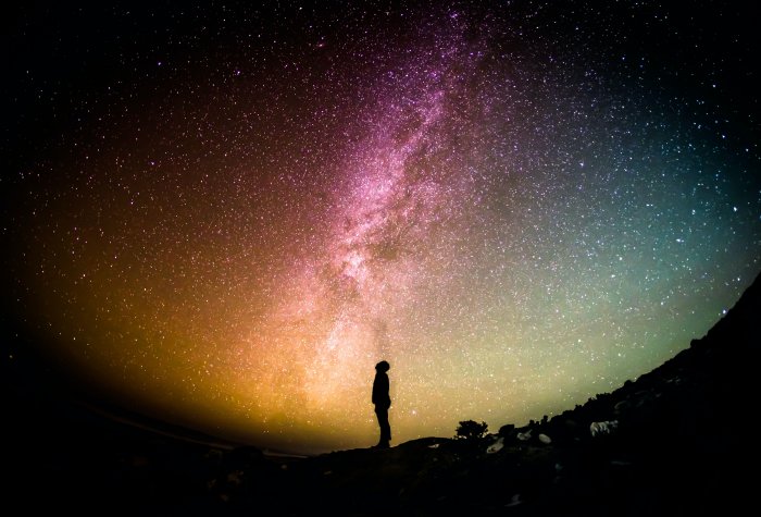 greg rakozy unsplash