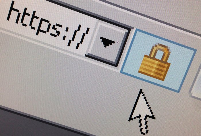 image of cursor hovering over an image of a lock