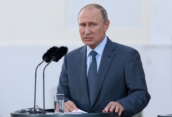 Valdimir Putin making a speech