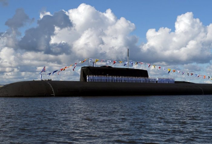 Submarine with soldiers