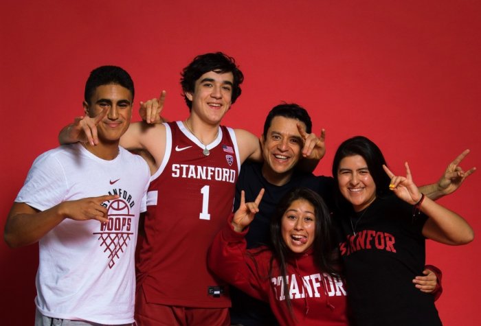Isa Silva and his family