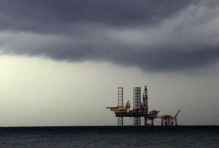 Vietnam Oil Rig blufam Logo